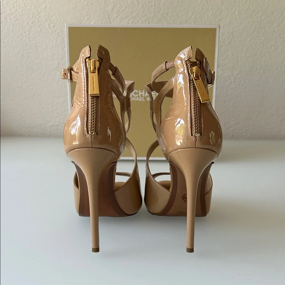 Michael Kors Catia Patent Leather Heeled Sandals - Picture 5 of 8